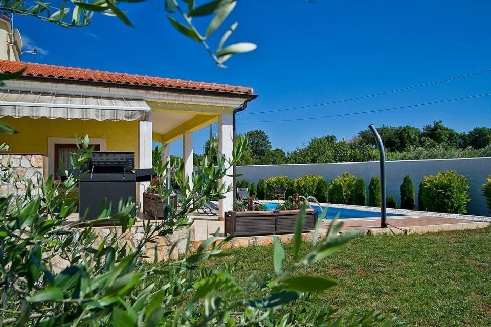 Villa Maggie Šišan Zimmer foto